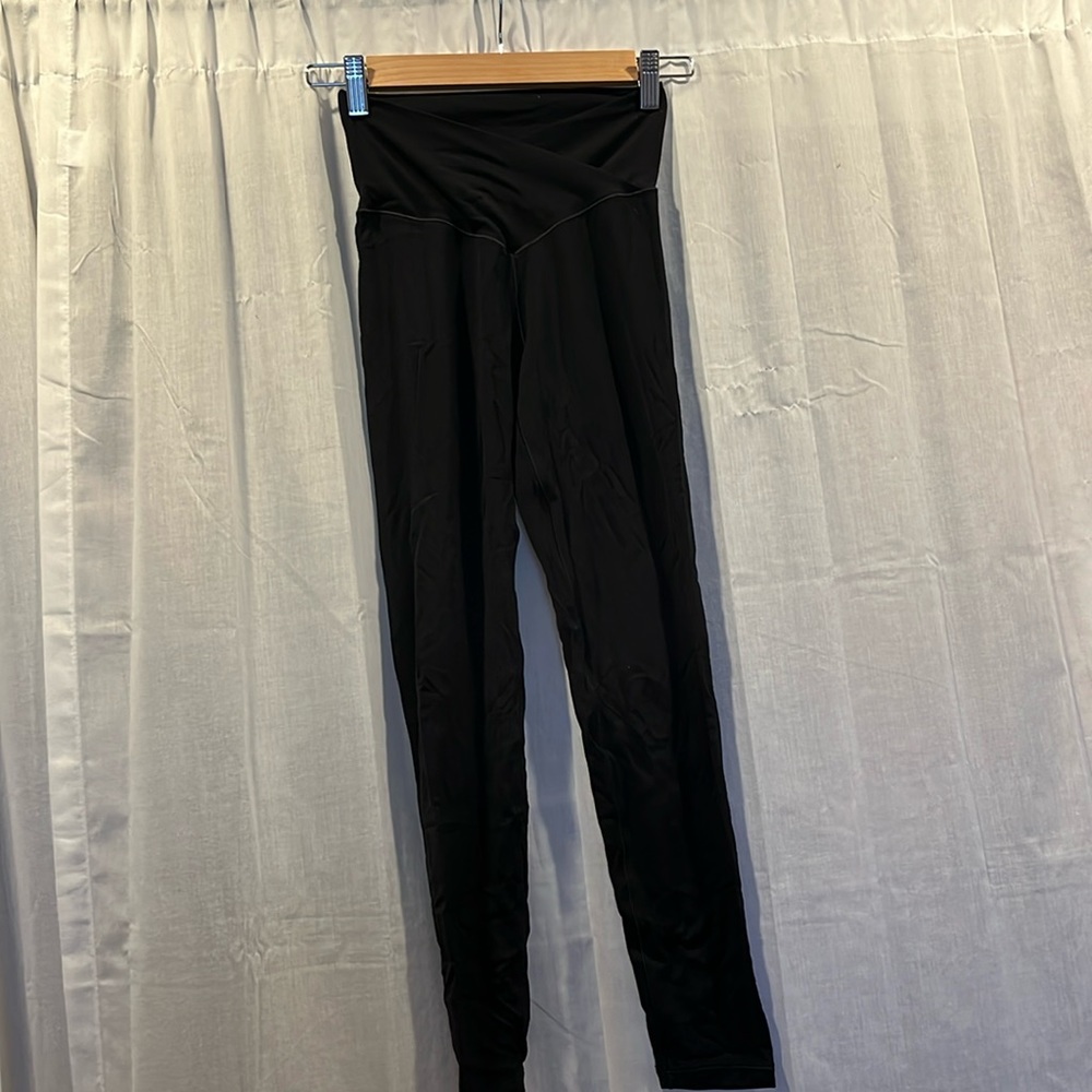 Aerie crossover leggings